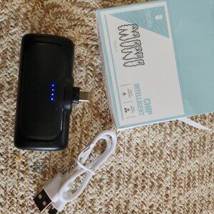 Mini portable fast charger power bank type c